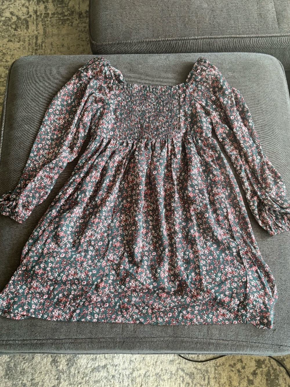 Women’s Floral Smocked Babydoll Dress Green Pink Long Sleeve - S, M & Large - Picture 2 of 2
